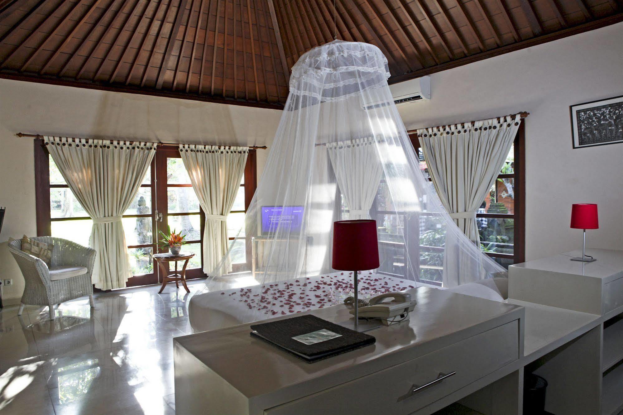 Natah Bale Villas Sanur Exterior foto